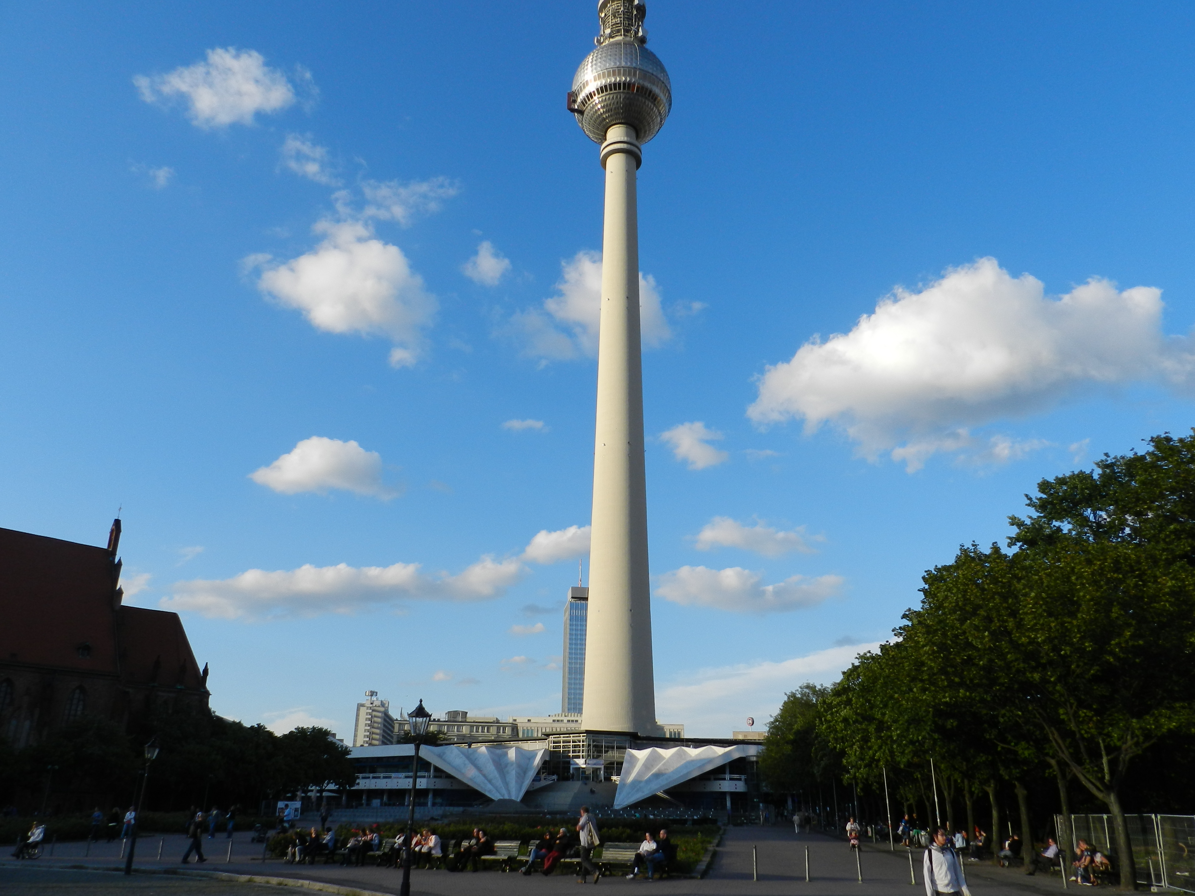 368 meter fallossymbol